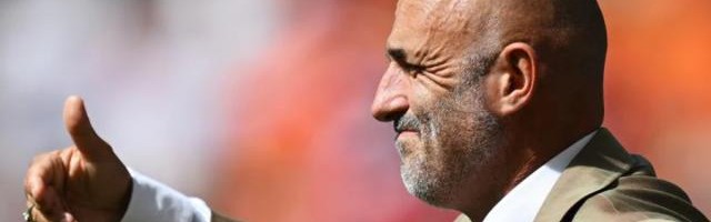 电竞比分-韦霍斯特：有时你会感受到进球运；我们要更加果断