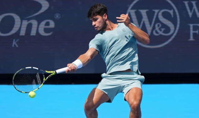 辛纳首盘0-5后退赛，阿尔卡拉斯夺得辛辛那提大师赛冠军