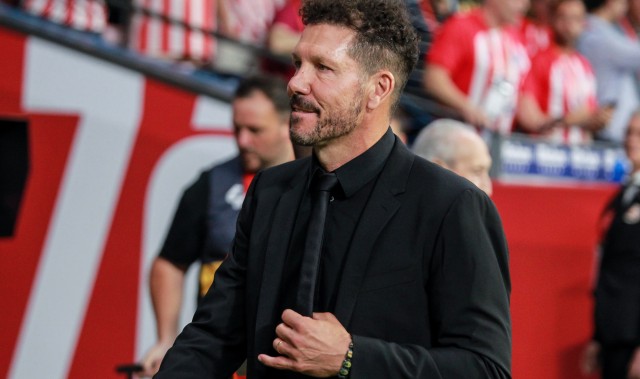 世体：西蒙尼补水时间布置战术被录音，他让工作人员撤走麦克风